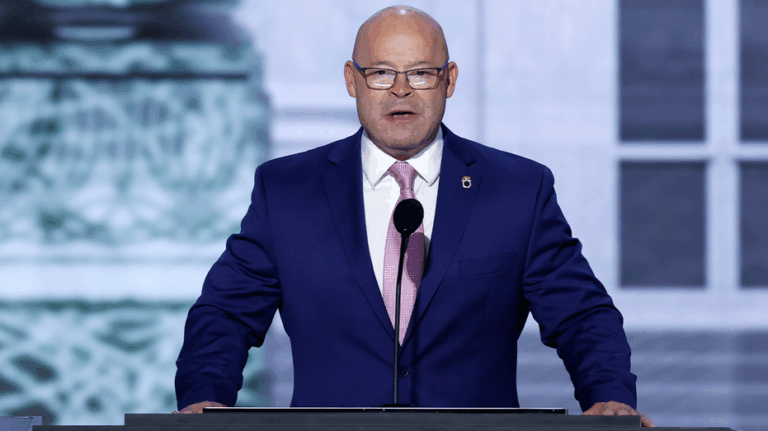 Teamsters boss says 'smug' Kamala Harris alienated union after saying they 'better get on board' in 2024