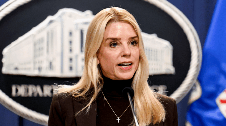 DOJ permits attorneys without immigration case experience to be temporary judges amid major backlog