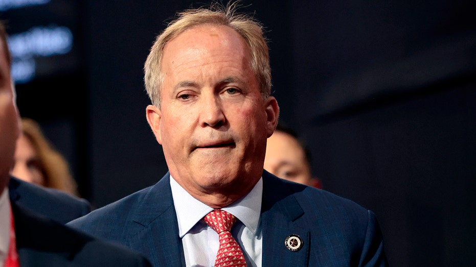 Ken Paxton's attack on investors is climate change denial, not conservatism