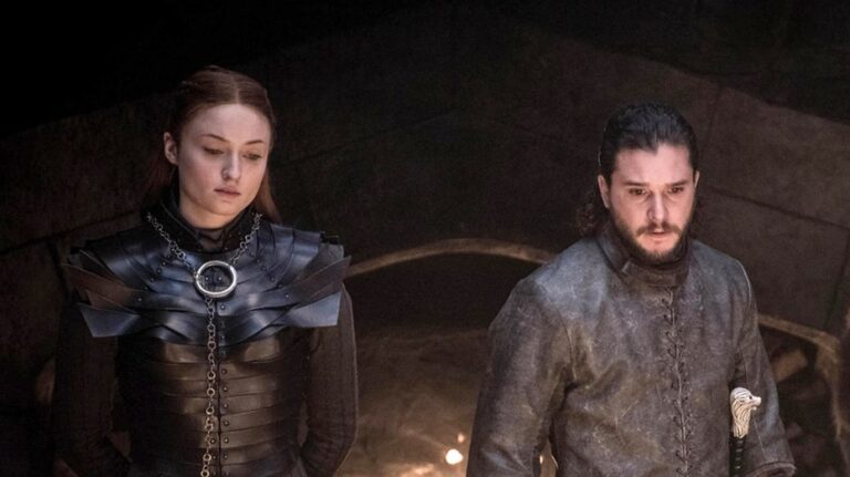 'Game of Thrones' star Sophie Turner calls kissing co-star Kit Harington a 'vile' experience
