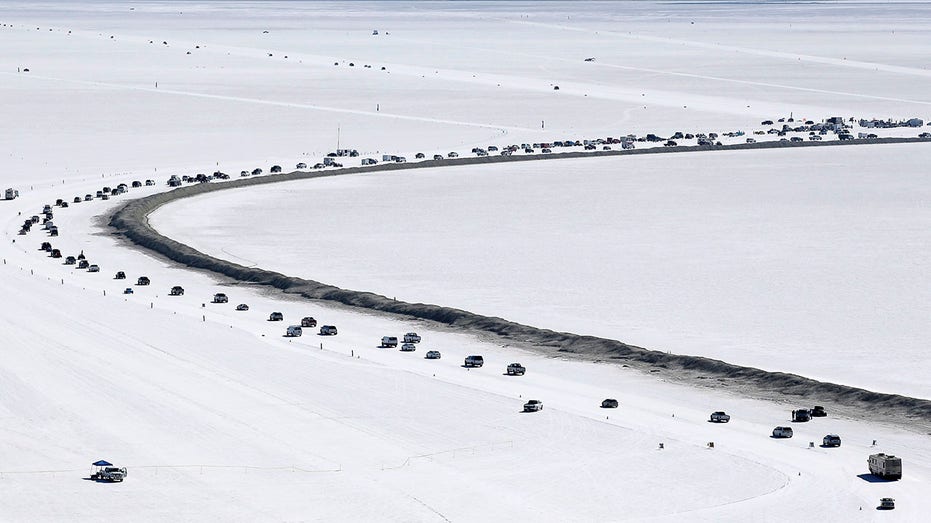 Veteran driver Chris Raschke dies after losing control at 283 mph during record attempt at Utah salt flats