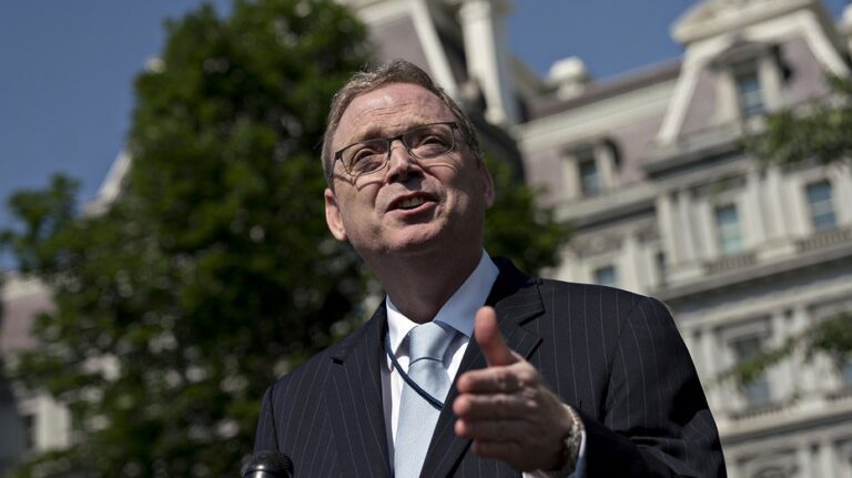 Trump economic adviser fires back at NBC host over 'shooting the messenger' claim about BLS firing