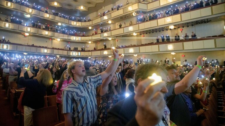Hundreds mourn Charlie Kirk at Kennedy Center memorial: 'Honor his unmatched legacy'