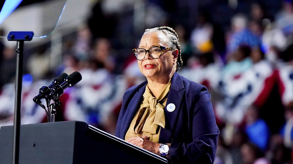 Charlotte mayor scores primary re-election victory amid national backlash over gruesome train murder