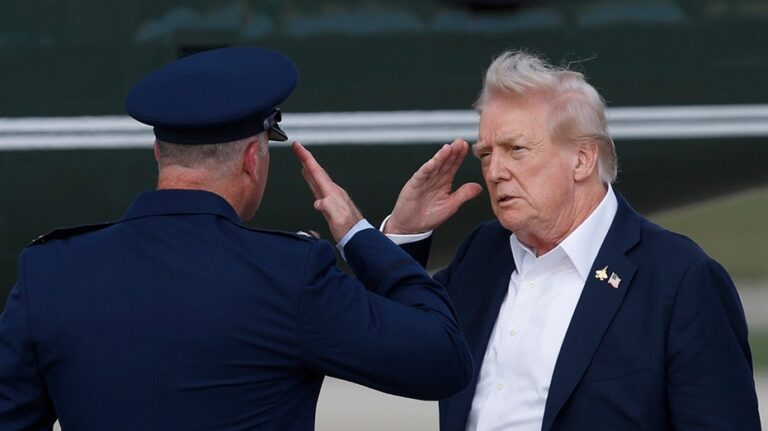 Trump to meet with top congressional leaders at White House as government shutdown looms