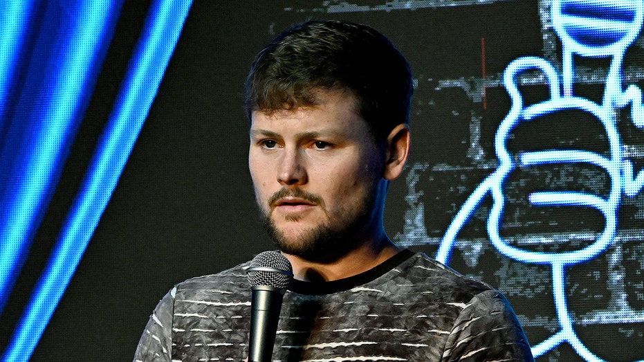 Comedian breaks down in tears as crowd saves man's life during stand-up show