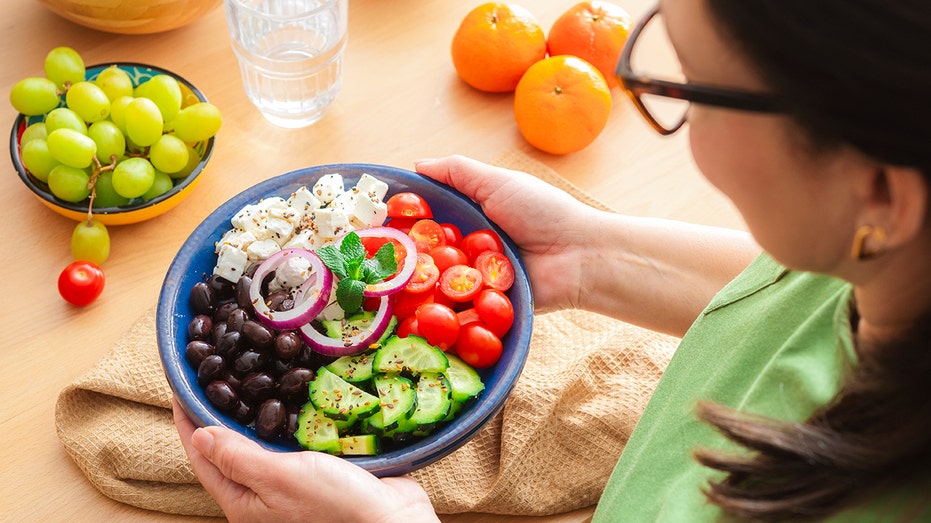 Heart surgeon reveals what to eat (and not eat) for optimal cardiac health