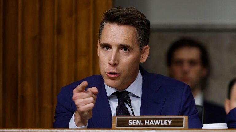 Hawley pushes legal action against Meta after whistleblowers detail child abuse in VR