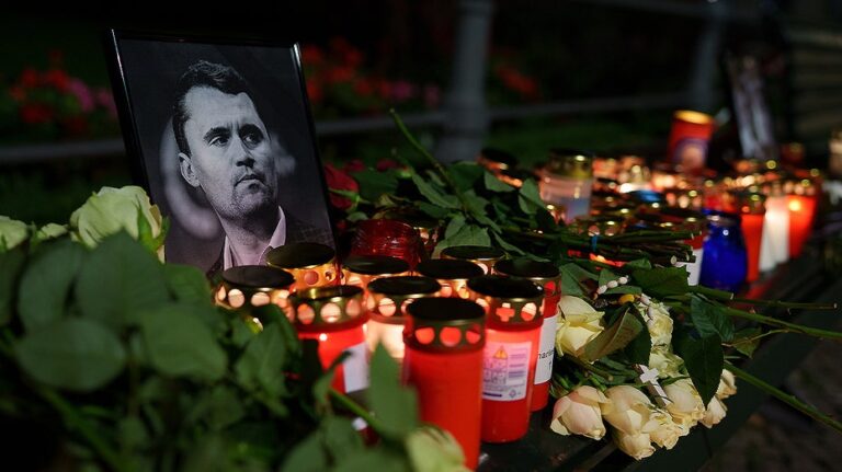 Criminologist tells MSNBC she can't find motive for Charlie Kirk's killing in bullet casing messages