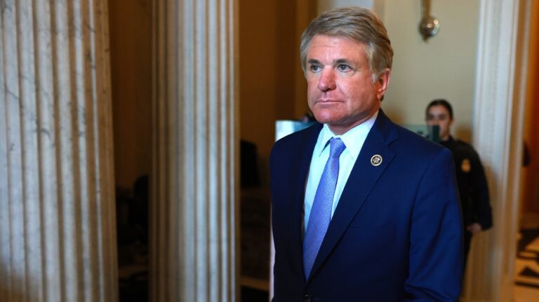 Senior Republican says he'll 'miss the clowns,' not 'the circus' as he eyes life after Congress