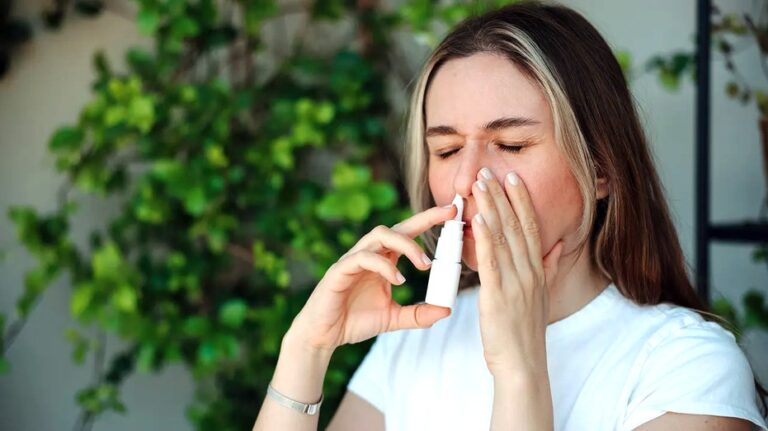 COVID-19 infection risk cut 'significantly' with simple nasal spray, research finds