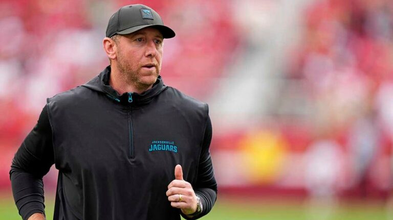 Jaguars' Liam Coen tells 49ers' Robert Saleh to 'keep my name out of your mouth' in fiery postgame moment