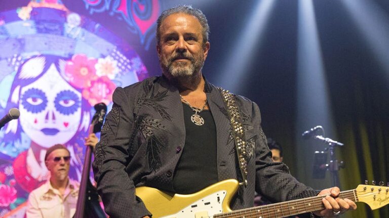 Country star Raul Malo shares cancer has ‘taken a turn' due to rare complication, cancels 2025 shows