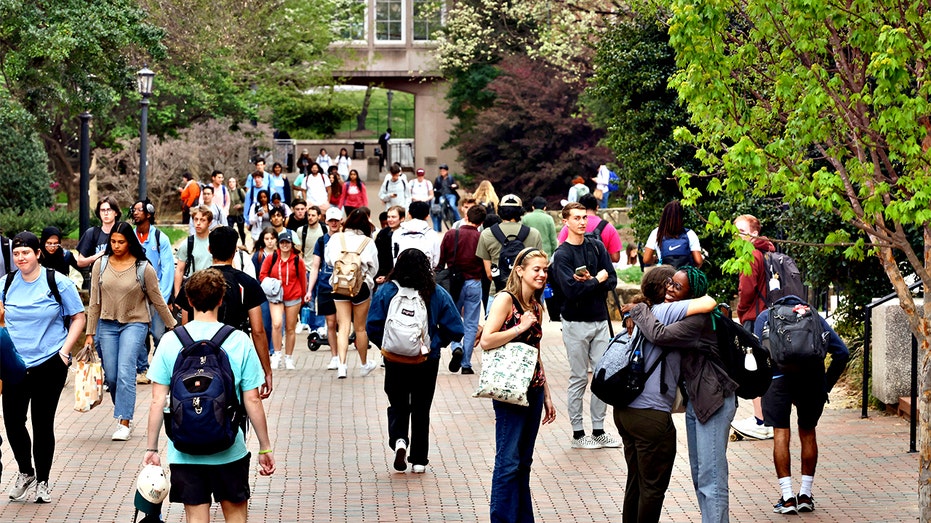 OnlyFans boom on college campuses sparks concern as more students turn to platform for fast cash