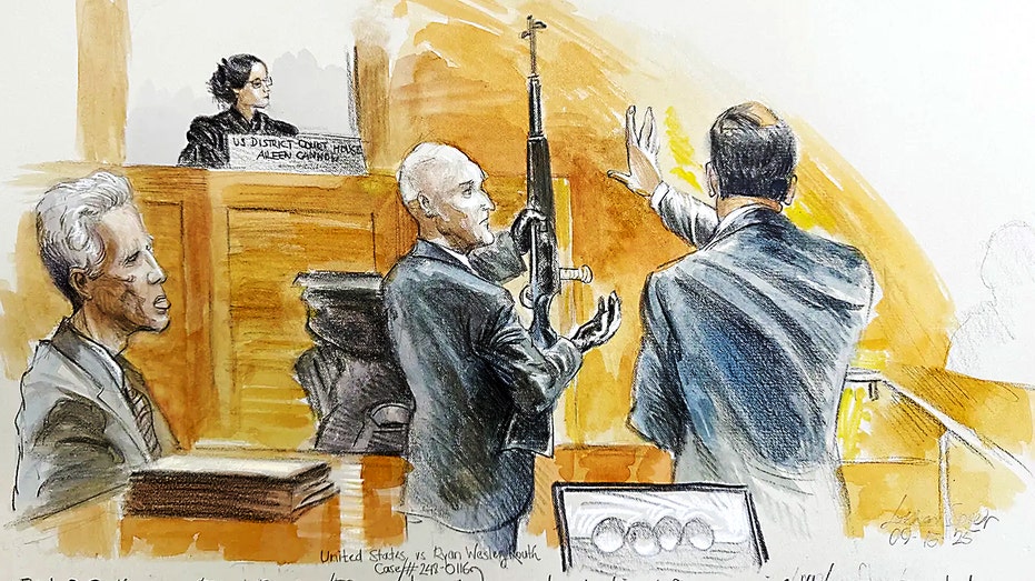 Prosecutors present final witness tying Ryan Routh to Trump's golf club and gun purchase