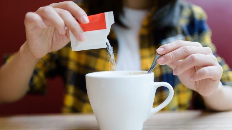 Popular sweetener could make cancer treatment less effective, study finds