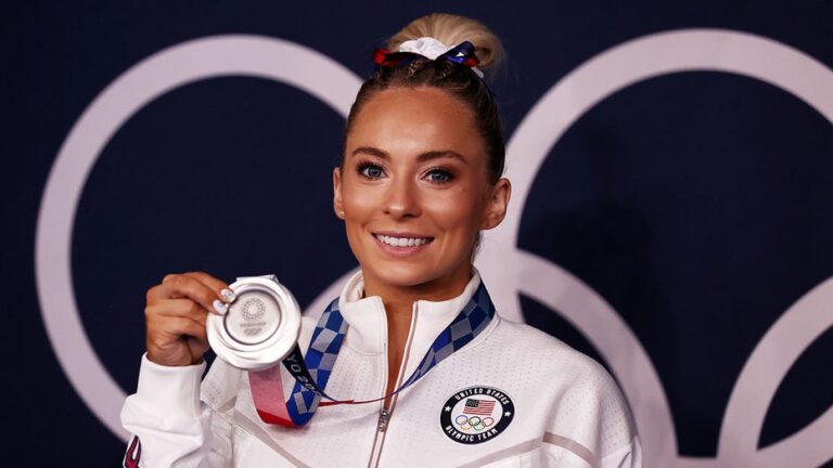 Fox News Sports Huddle Newsletter: SCOTUS to hear 'Save Women's Sports' case, MyKayla Skinner joins the fight