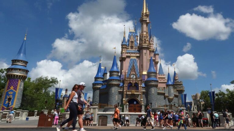 Disney attendance plunges to all-time low for 2025 as visitors report 'ghost towns' at parks