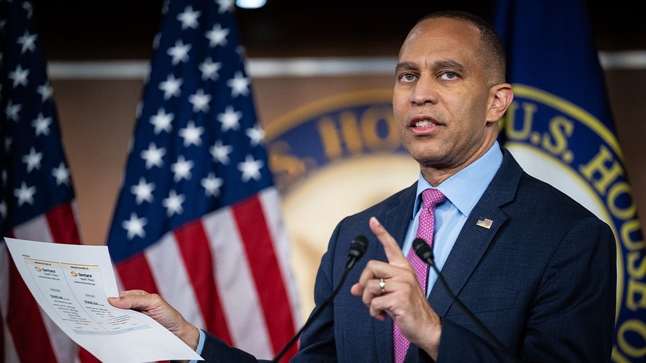 EXCLUSIVE: New GOP report accuses Democrats of trying to 'undermine' healthcare in government shutdown fight