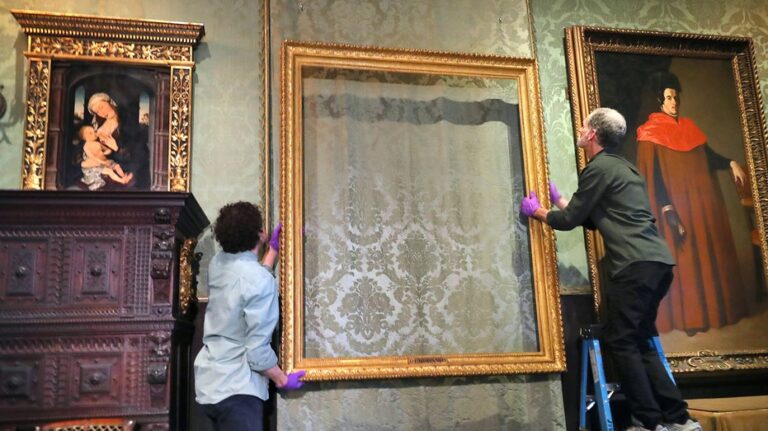 Louvre heist adds to history of high-profile museum breaches, leaves other galleries on edge