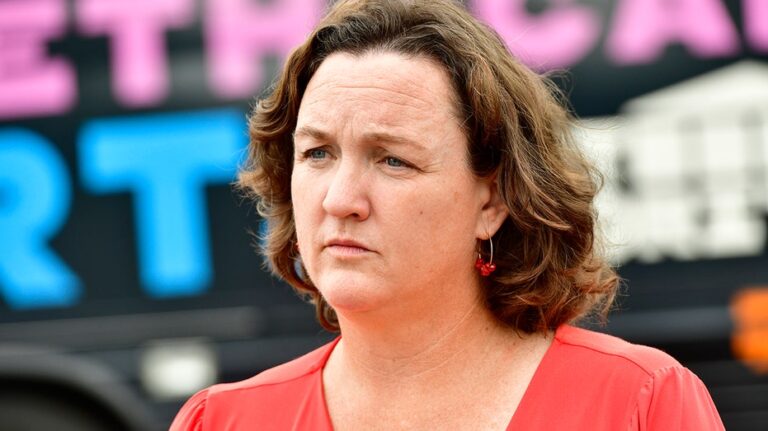 Katie Porter says she regrets viral outbursts at reporter, staffer