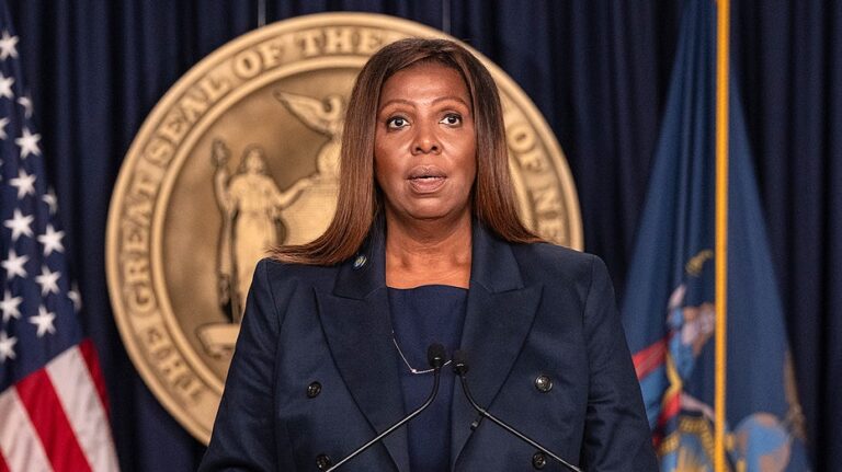 Legal expert calls out 'ironic' twist as NY AG who prosecuted Trump faces federal bank fraud charges