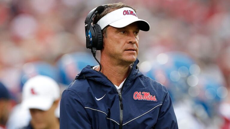 Nick Saban offers words of wisdom as Lane Kiffin rumor mill heats up in college football coaching carousel