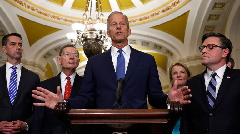 Senate GOP resists 'nuclear option' as Dem shutdown standoff deepens