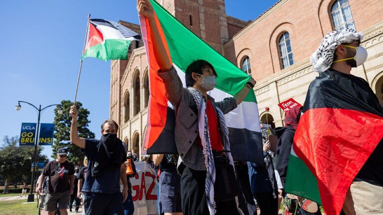 College anti-Israel group calls for death to all Zionist 'collaborators' in Gaza