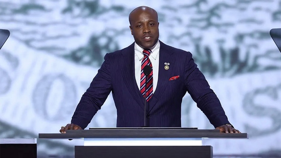 Army veteran-turned-MAGA rising star jumps into fiery GOP Senate primary as polls tighten