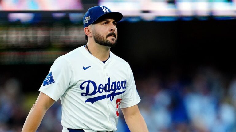 Dodgers' Alex Vesia reveals death of infant daughter: 'No words to describe the pain we’re going through'