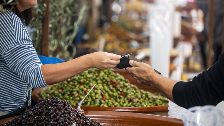 Ghost-tapping scam targets tap-to-pay users