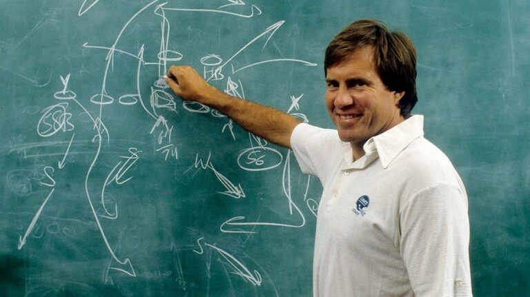 Bill Belichick tries to cool Giants head-coaching rumors