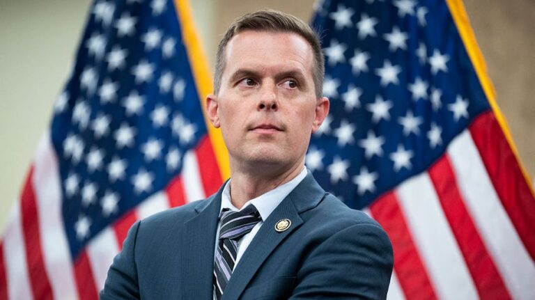 Vulnerable House Dem criticizes 'extreme' left in shocking 2026 announcement
