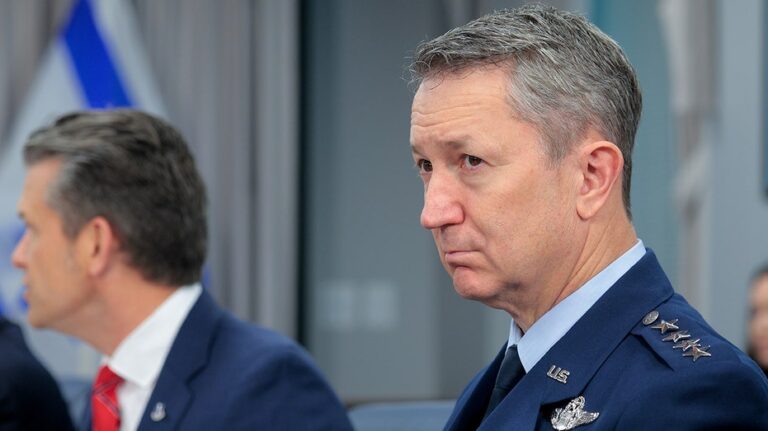Top military leaders head to Puerto Rico to thank troops supporting Caribbean missions