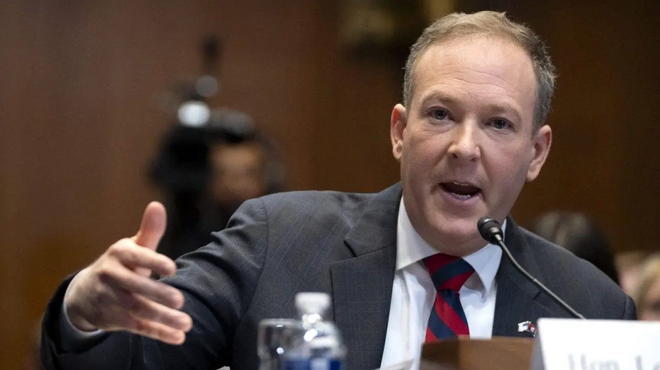 Dems accuse EPA of trying to kill greenhouse gas reporting program that aids cap-and-trade