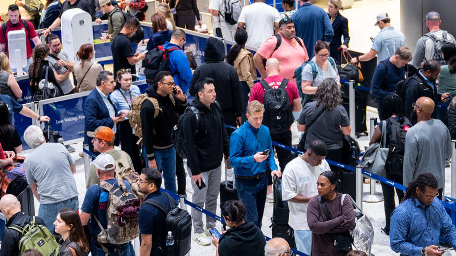 Shutdown nears an end, but flight delays and cancellations keep piling up, data shows