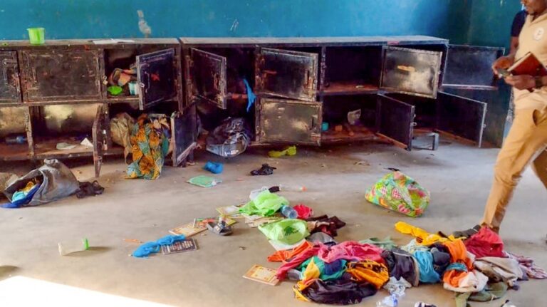 Number of children abducted from Catholic school in Nigeria explodes to over 300