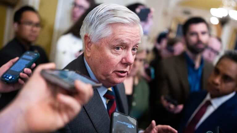 Graham demands Democrats explain 'refuse illegal orders' message to troops