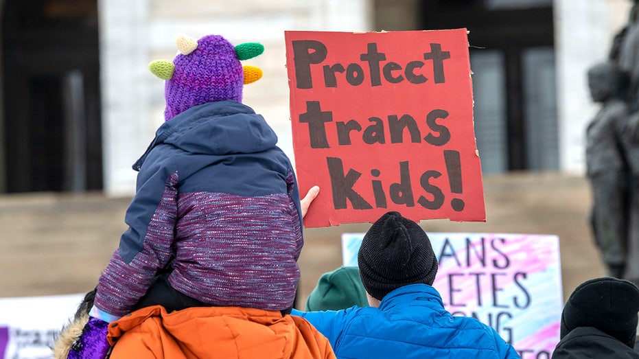 HHS gold standard study flips ‘gender affirming care’ on its head as Dems keep pushing trans issues at SCOTUS
