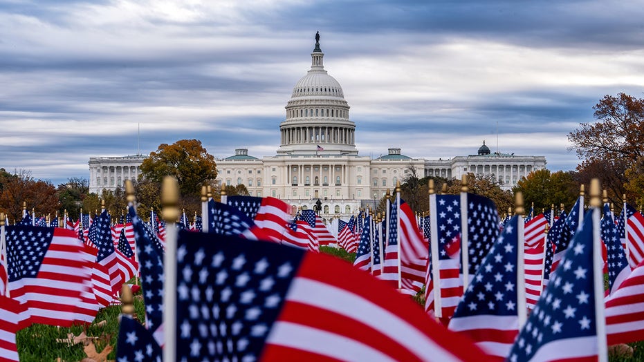 Bill to end government shutdown survives key hurdle and more top headlines
