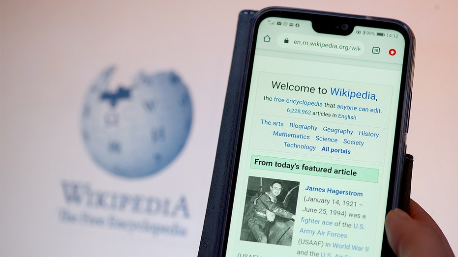 Wikipedia articles on Jesus reflect bias issues at site