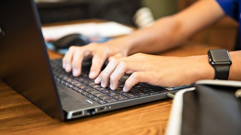 OpenAI tightens AI rules for teens but concerns remain