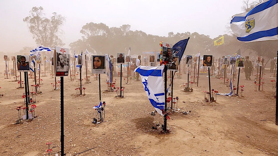 House unanimously approves barring anyone tied to Hamas’ Oct 7 attack from entering US
