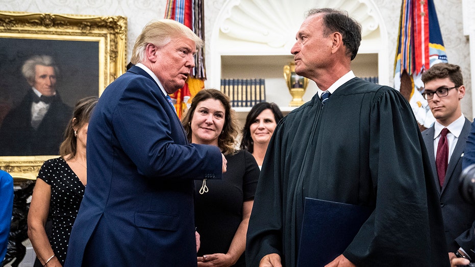 Alito rips Supreme Court majority as 'unwise' for blocking Trump's National Guard plan