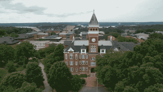 Measles outbreak reaches a major South Carolina college campus