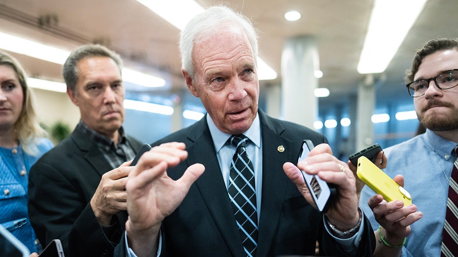 Senate GOP holdouts refuse to budge as shutdown talks continue
