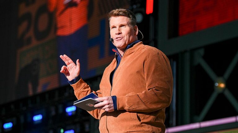 'NFL RedZone' host Scott Hanson explains why Patriots-Seahawks Super Bowl LX matchup is the 'Hope Bowl'