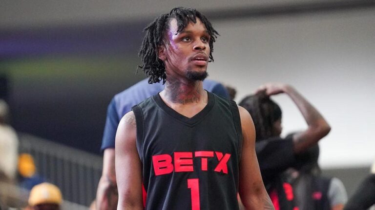 Music star Toosii labels Syracuse coach Fran Brown 'bozo' amid scholarship dispute