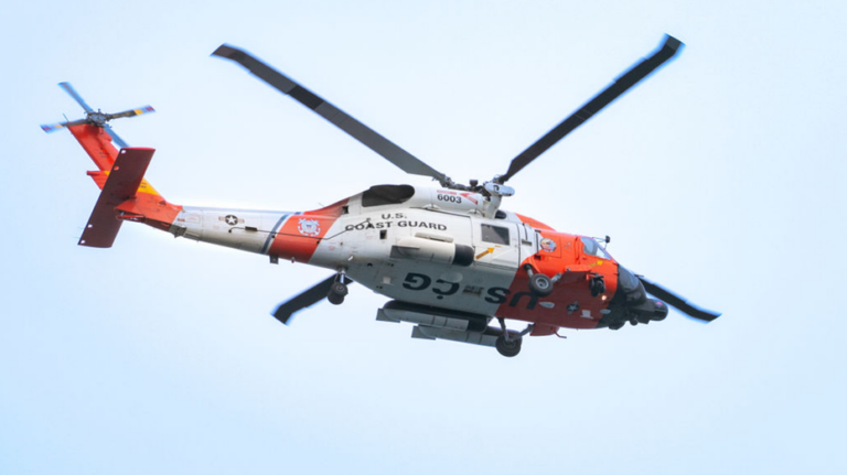 Coast Guard searching for survivors after commercial fishing boat sinks off Massachusetts; 1 body recovered